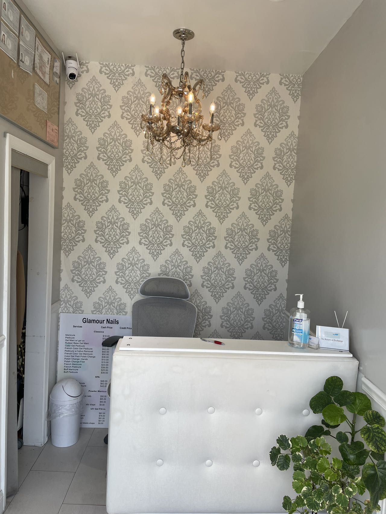 Glamour Nails Richmond gallery image