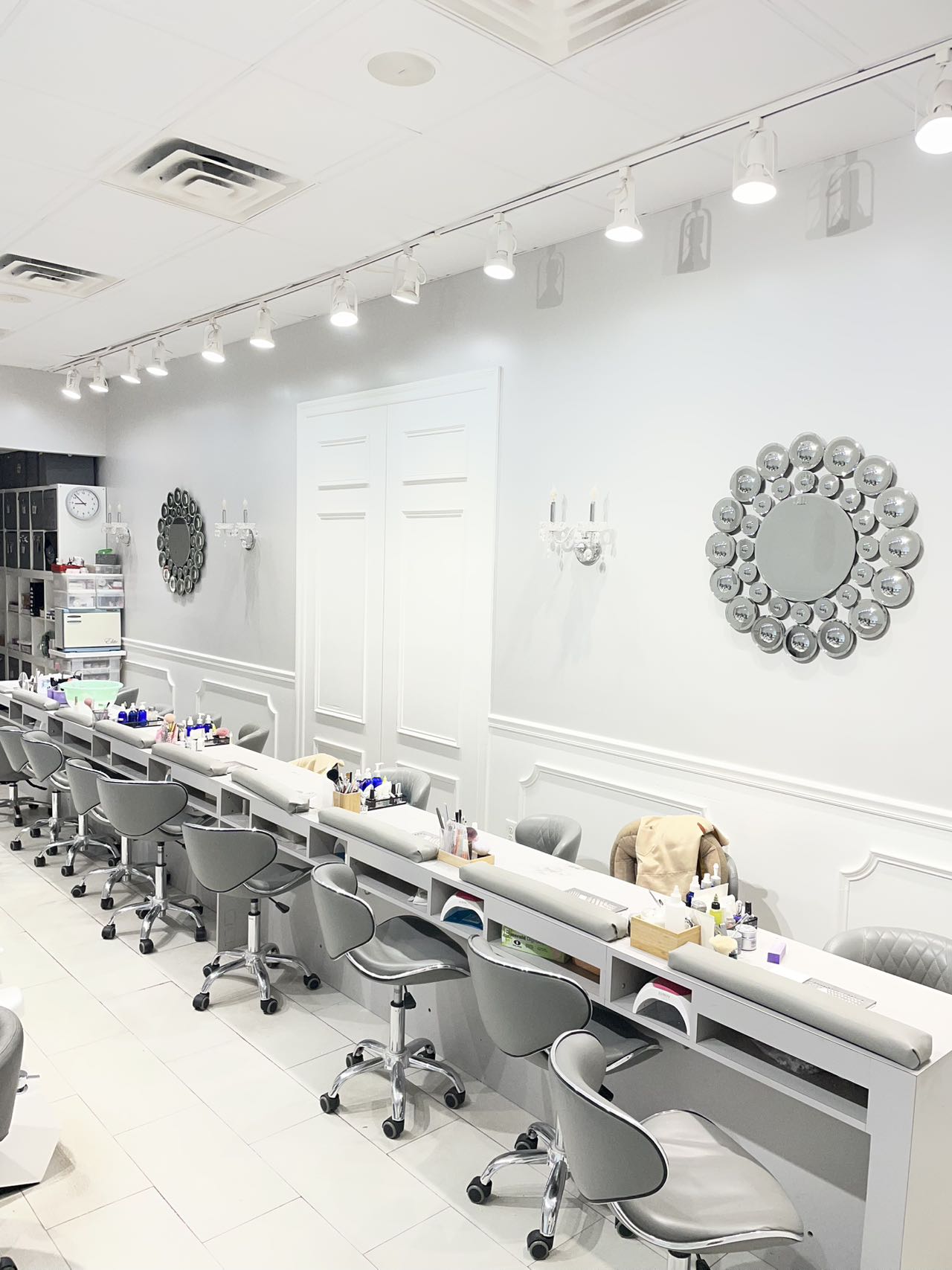 Glamour Nails Richmond gallery image
